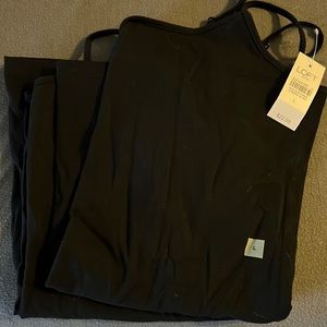 2 Womens Loft Tank Tops